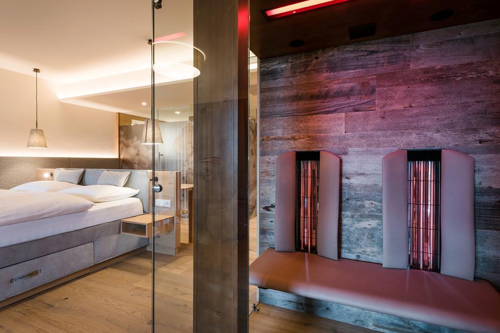 بيرجيم Genussdorf Gmachl - Hotel & Spa المظهر الخارجي الصورة