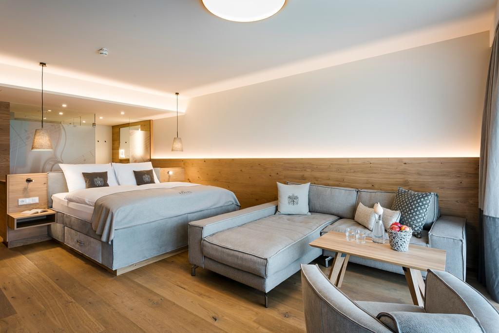 بيرجيم Genussdorf Gmachl - Hotel & Spa المظهر الخارجي الصورة
