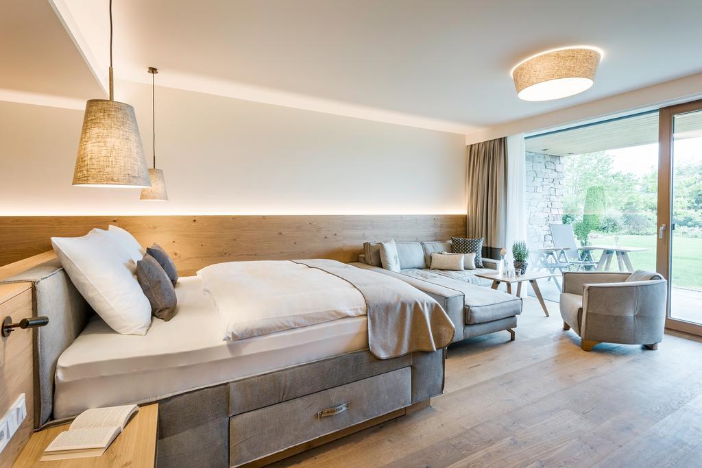 بيرجيم Genussdorf Gmachl - Hotel & Spa المظهر الخارجي الصورة
