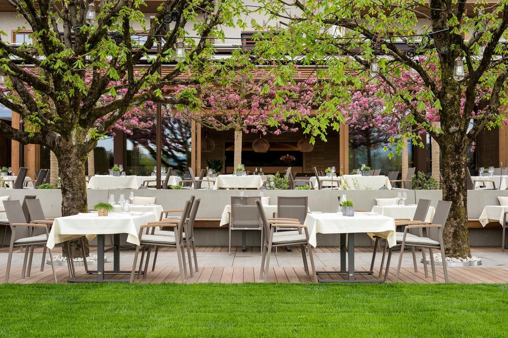 بيرجيم Genussdorf Gmachl - Hotel & Spa المظهر الخارجي الصورة