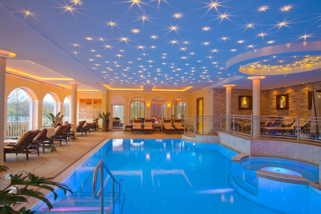 بيرجيم Genussdorf Gmachl - Hotel & Spa المظهر الخارجي الصورة